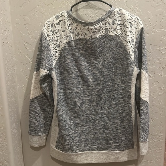 Rebecca Taylor sweatshirt. Large. Gray and white with silver metallic and lace. - Picture 3 of 8